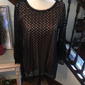 Brittany Black top, lined, size Large, never worn.